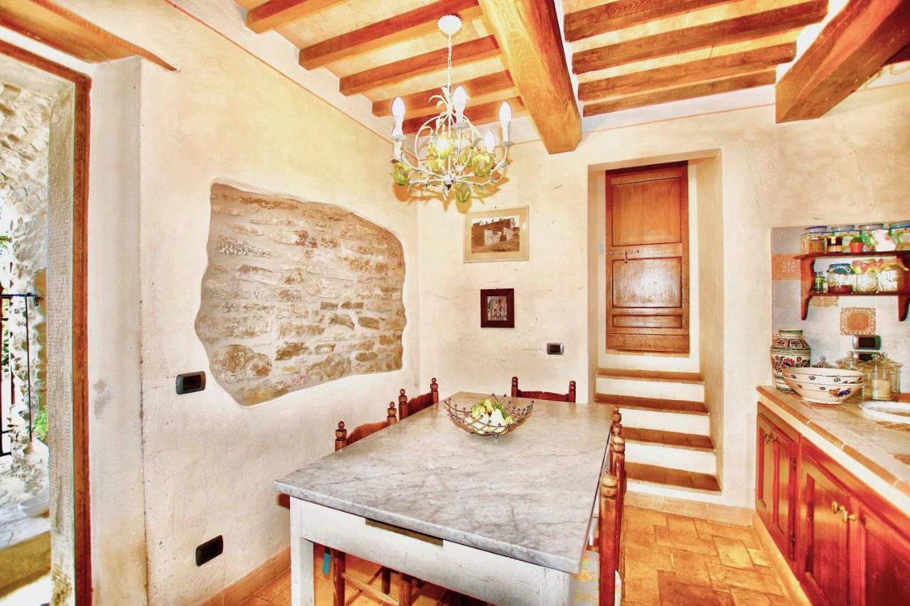 Hotel Borgo Solamore Cortona Exterior foto